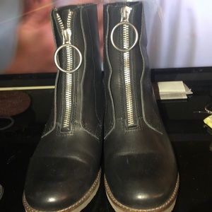Woman’s Lucky brand booties